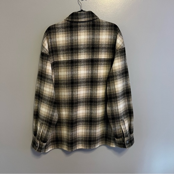 Jack & Jones Plaid Shacket - Picture 3 of 5